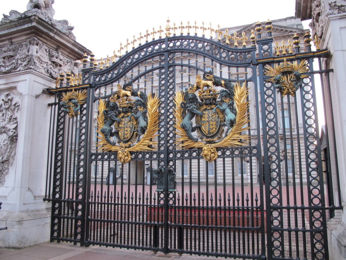 London-2012-Buckingham-Palace-Gate - Eric Ma's Site